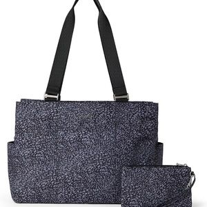 Baggallini East West Tote in stingray